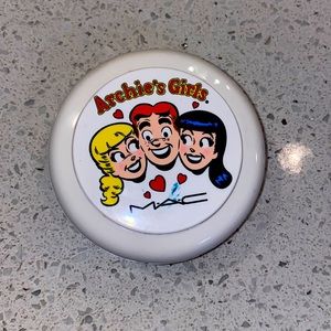 MAC Veronica’s Blush Limited Edition Pearlmatte Face Powder